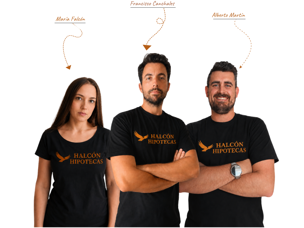 María Falcón, Francisco Canchales y Alberto Martín, equipo de Halcón Hipotecas